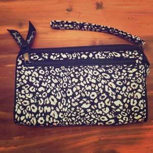 NWOT Vera Bradley wristlet